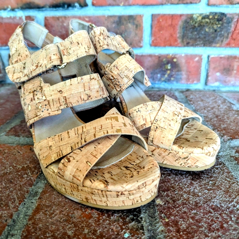 Tan Cork Wedge Sandals with Strappy Design